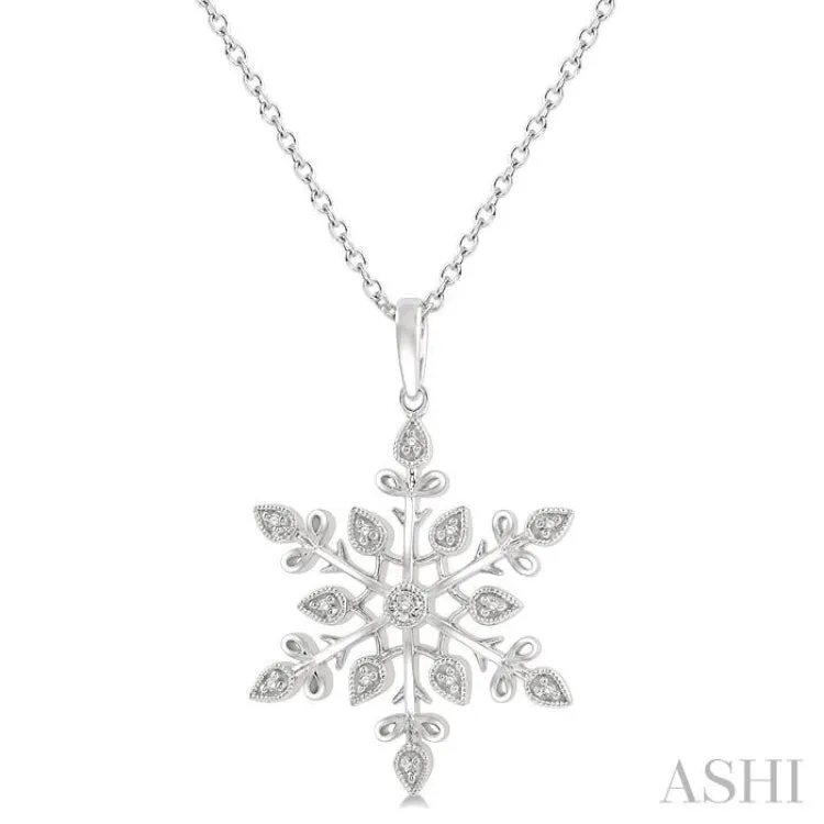 1/20 ctw Snowflake Cutwork Round Cut Diamond Pendant With Chain in Silver