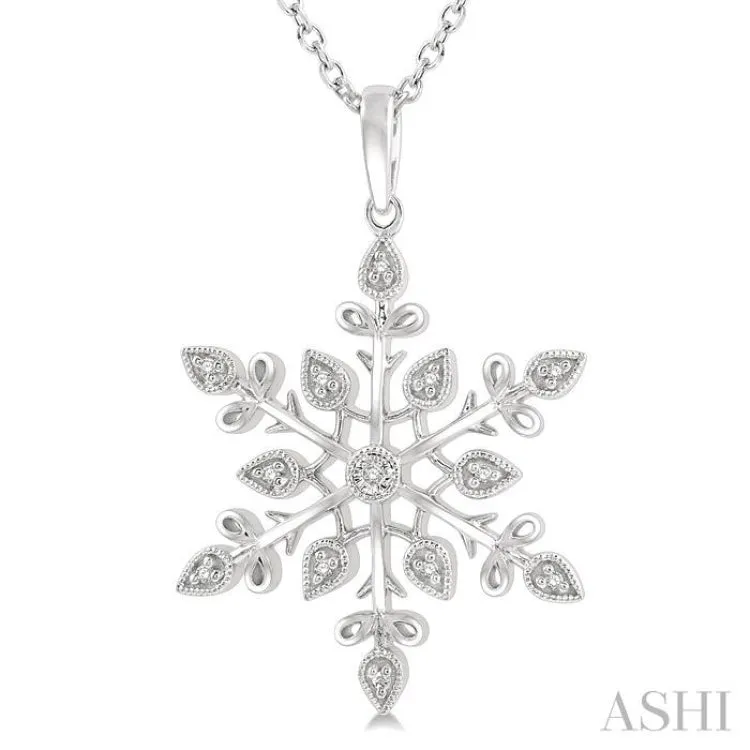 1/20 ctw Snowflake Cutwork Round Cut Diamond Pendant With Chain in Silver