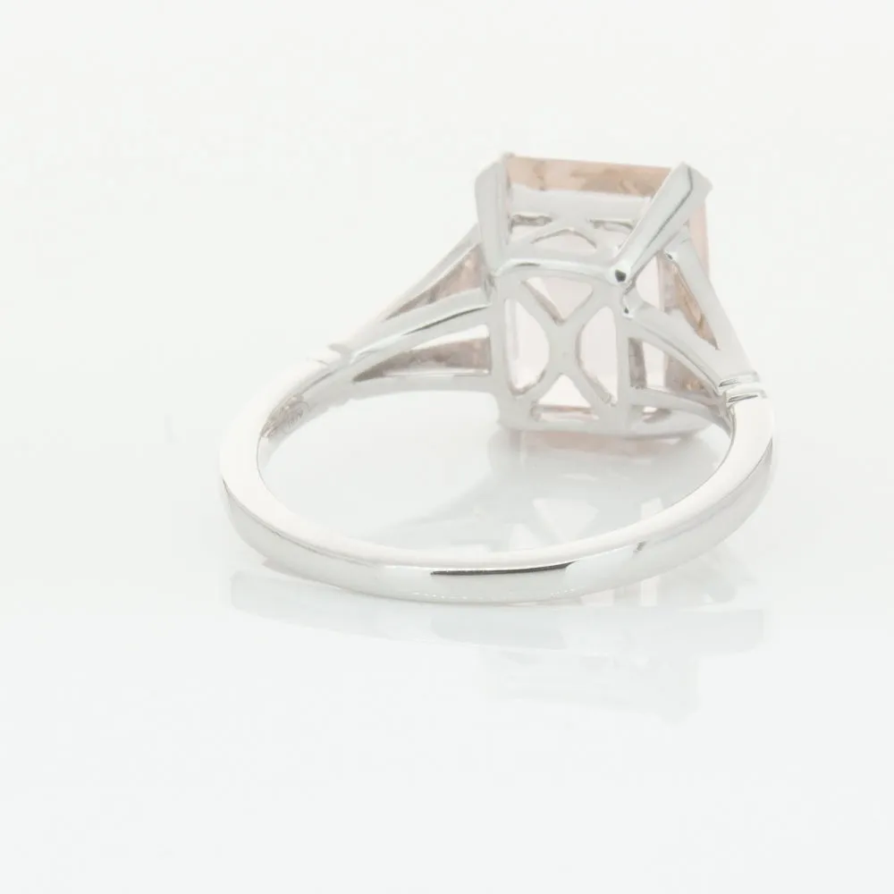 18ct White Gold 3.43ct Morganite Ring
