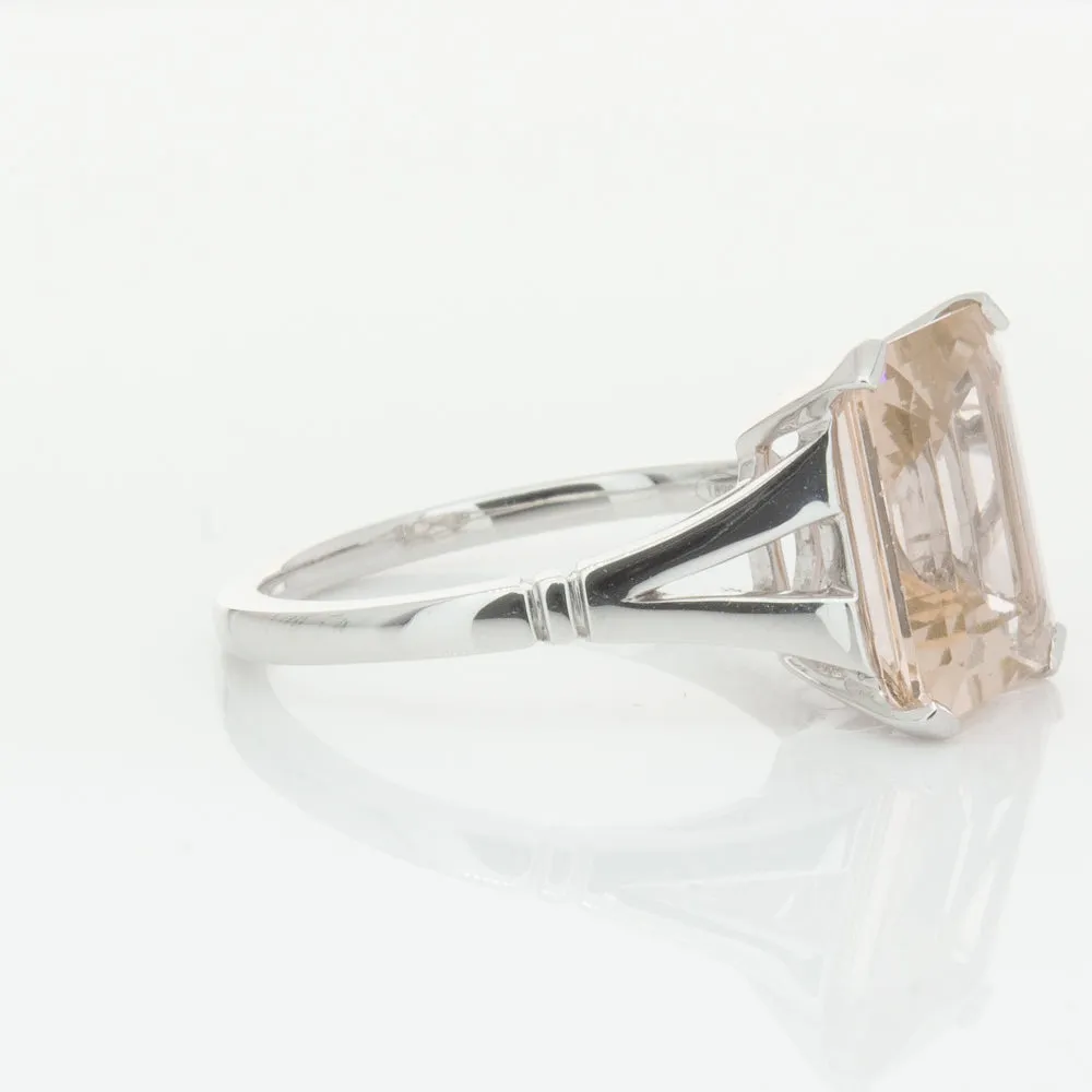 18ct White Gold 3.43ct Morganite Ring