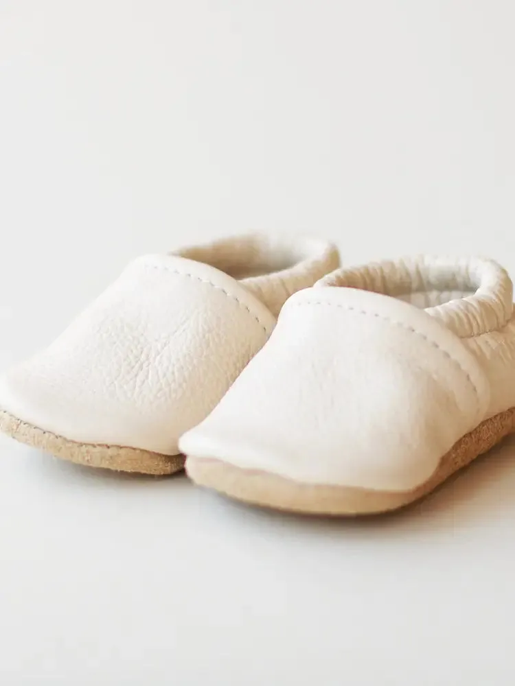 Gender Neutral Baby Moccs, Cream