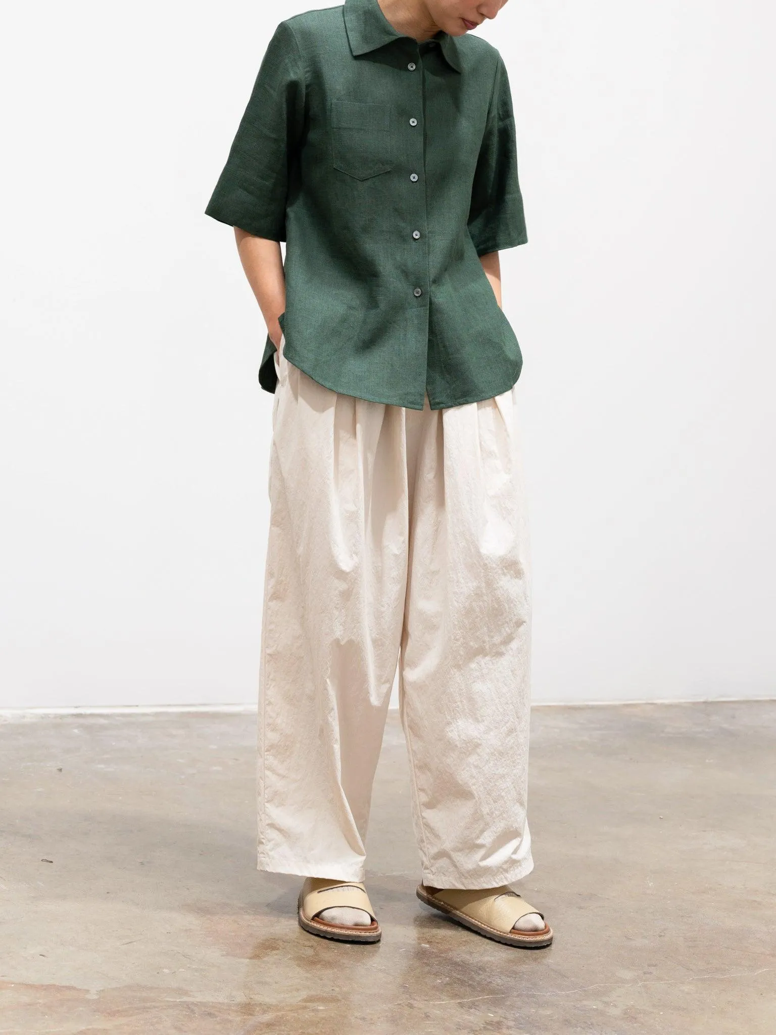 Recycled Nylon Tucked Pants - Black