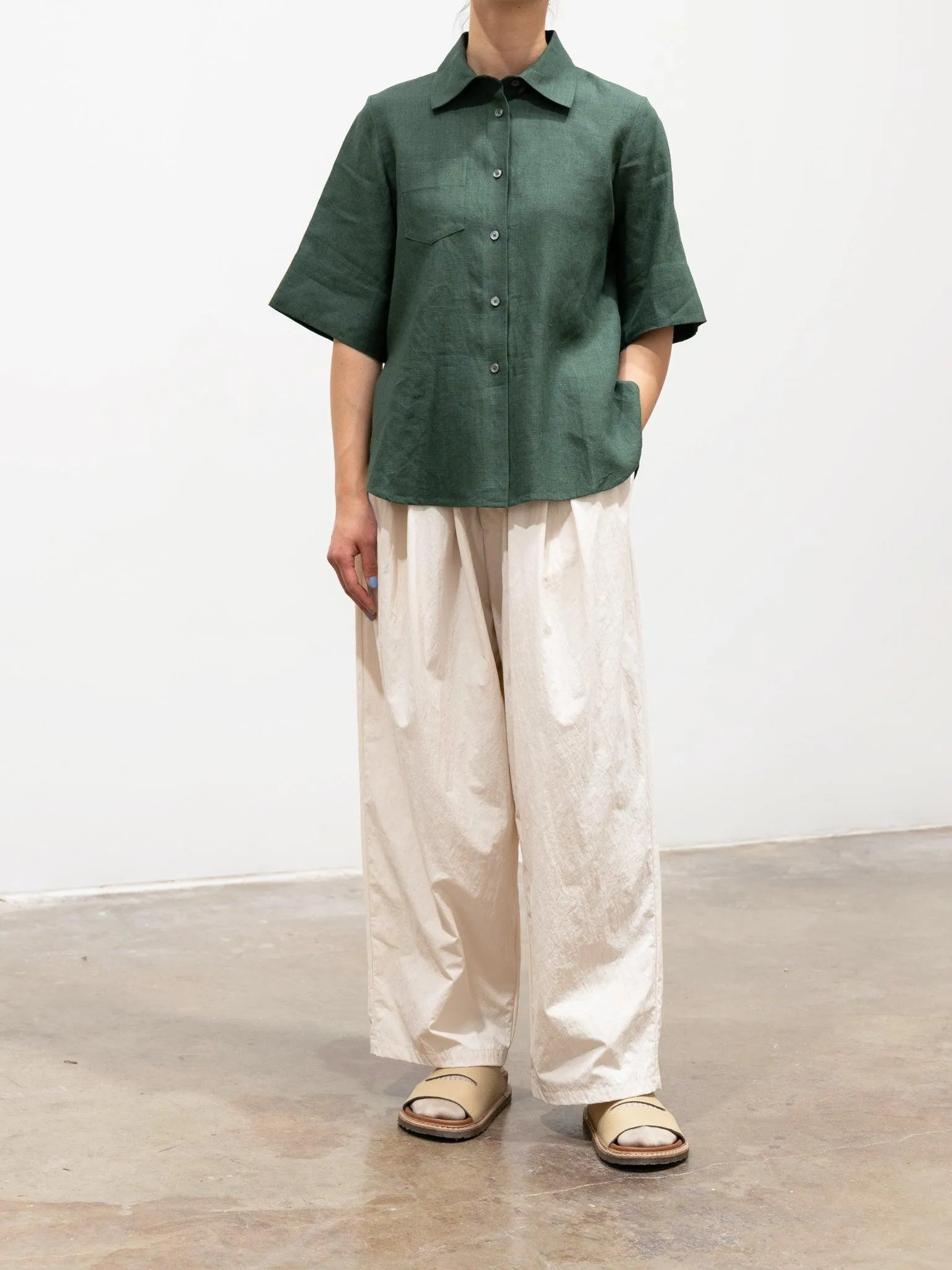 Recycled Nylon Tucked Pants - Black