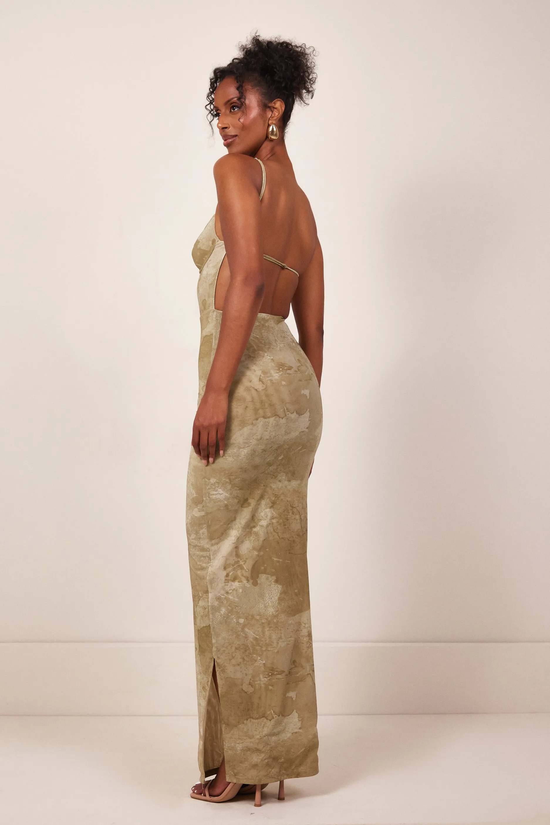 The Emani Maxi